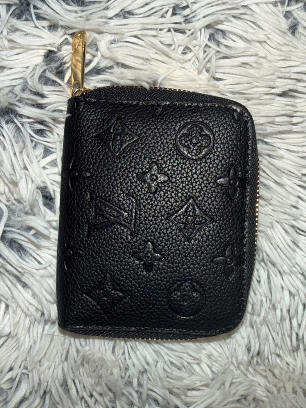 Wallets, Cardholder, & Keychain - Picture 4 of 11